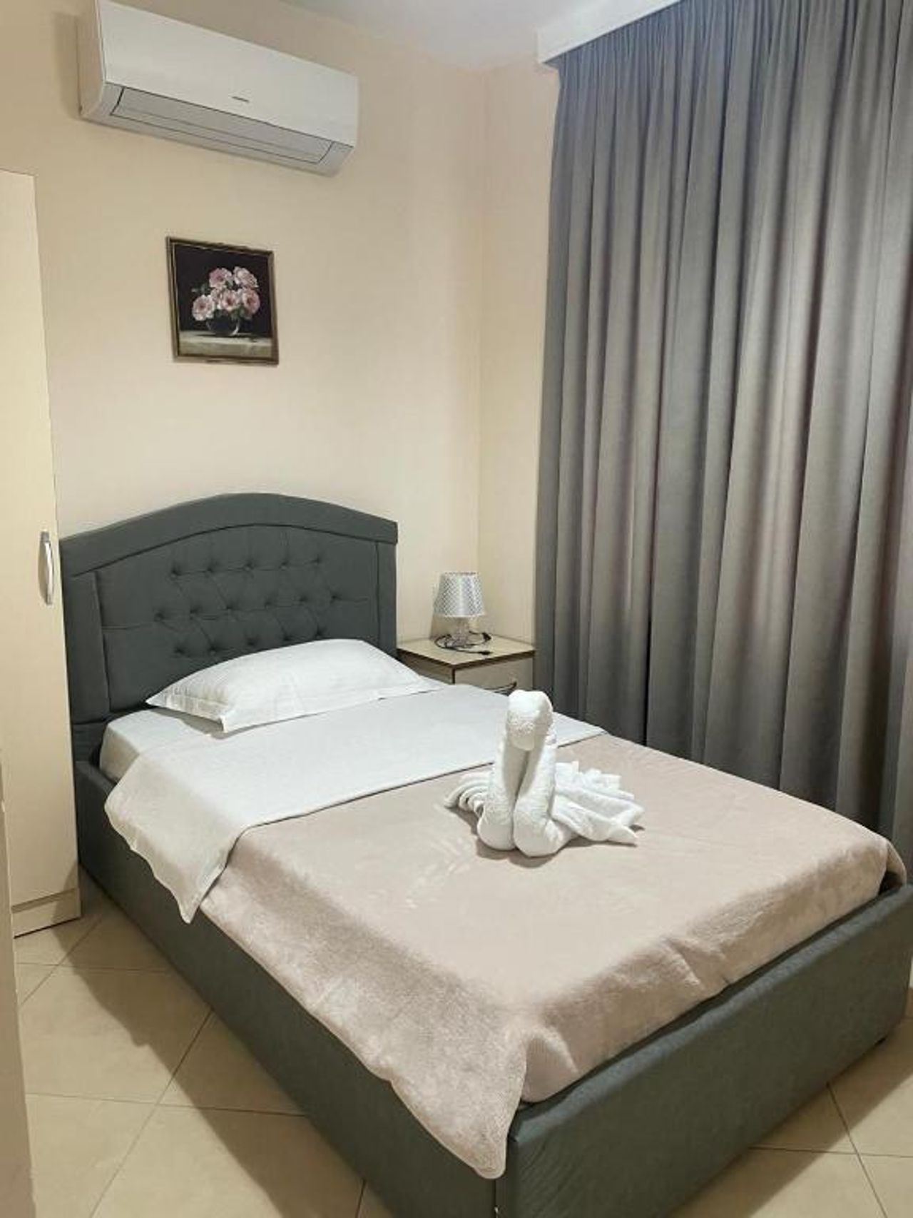 R Hotel