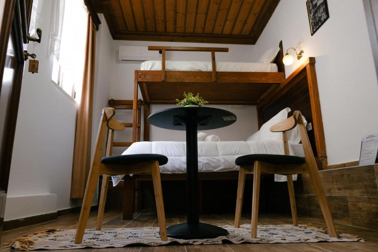 Hotel Pashai