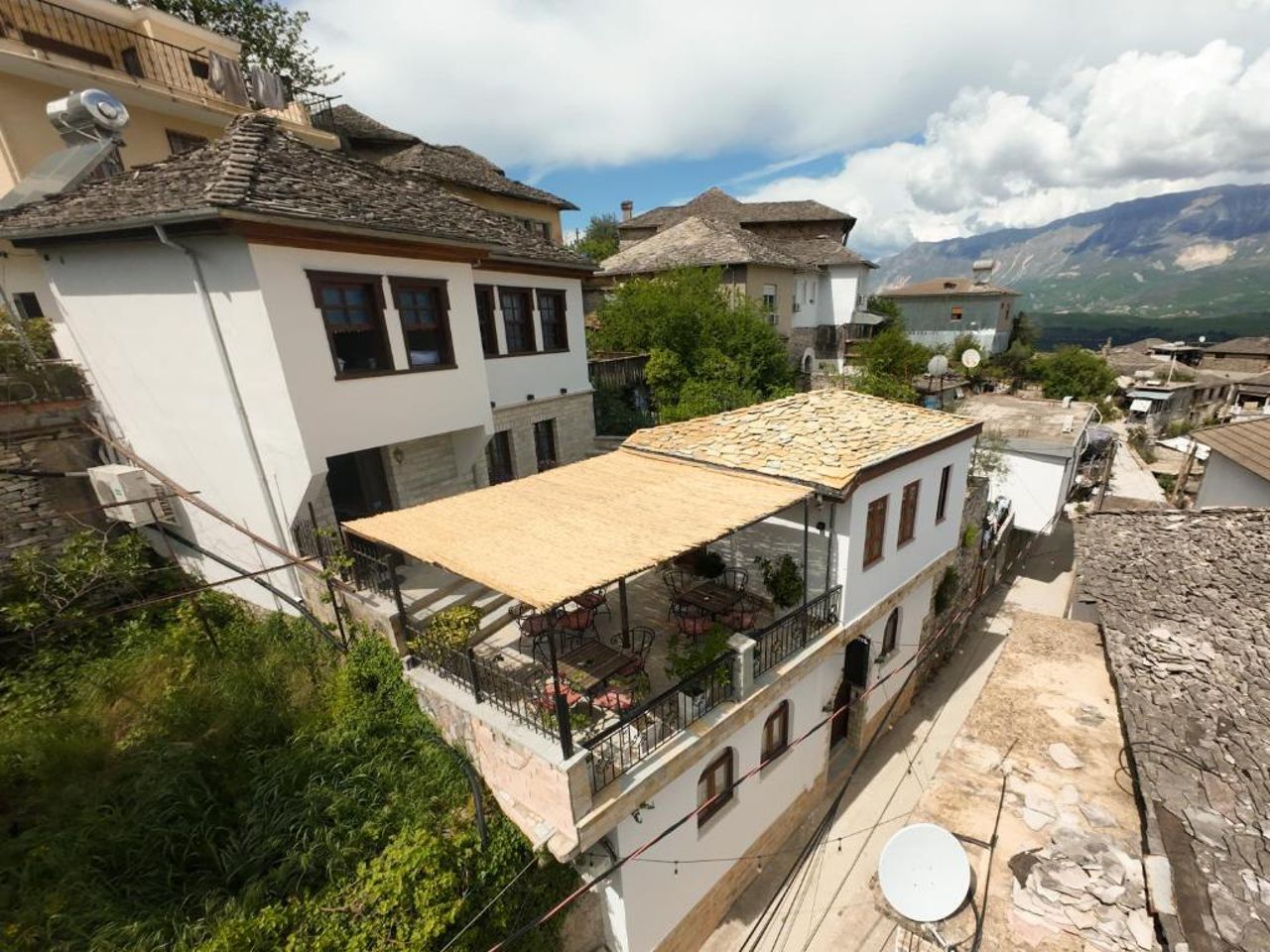 Hotel Pashai