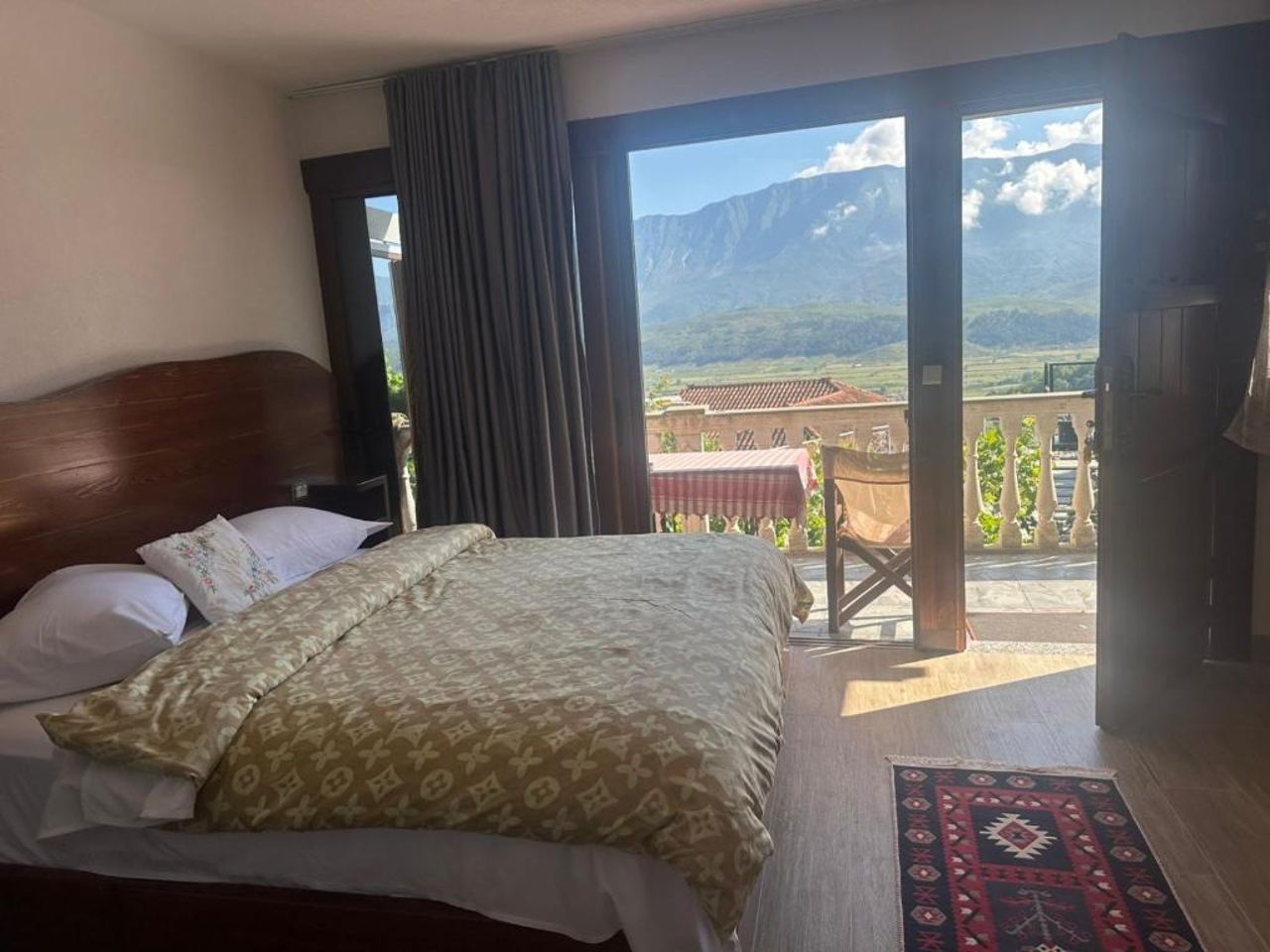Guesthouse Mele