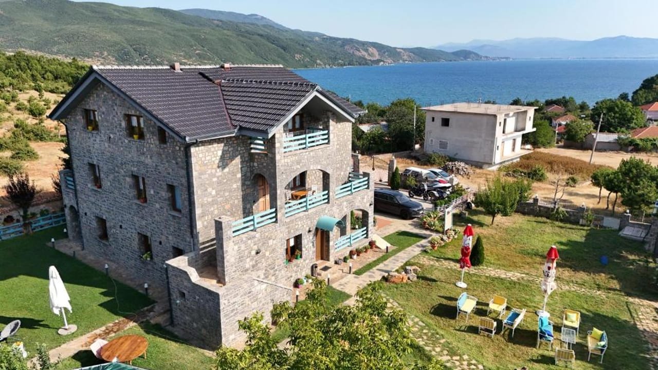 Helga's Guesthouse