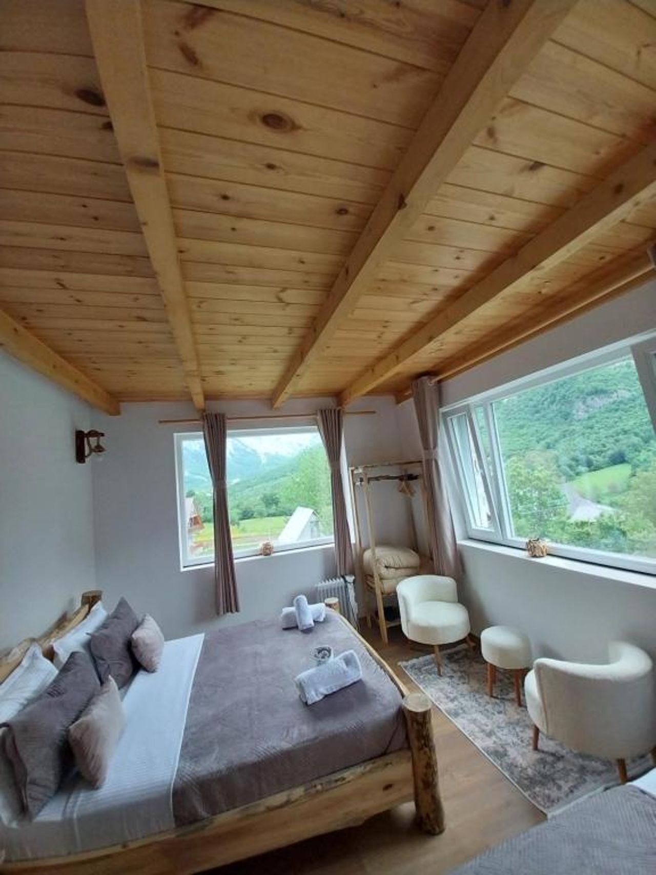 Guesthouse Dritan Tethorja