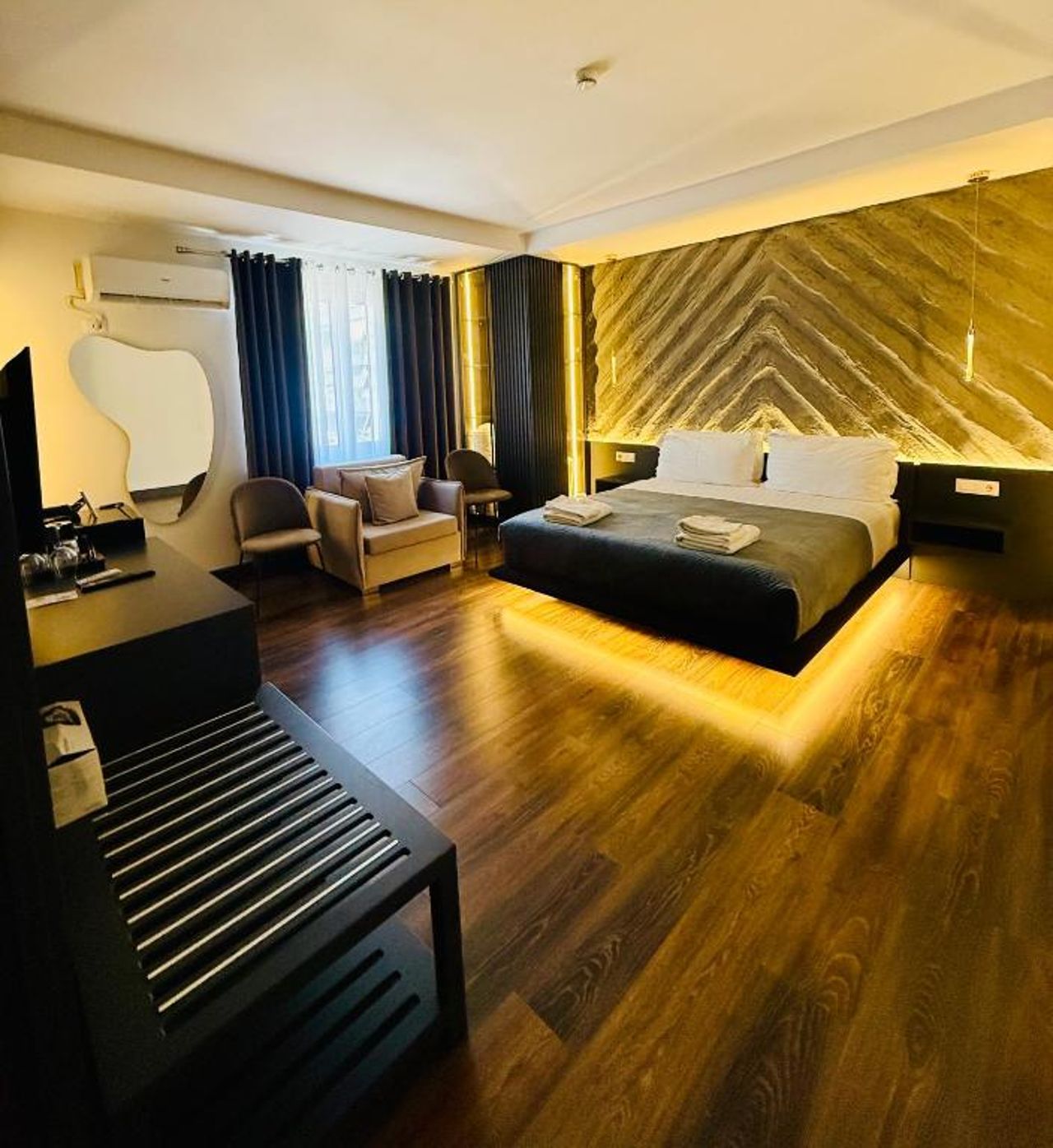 Tirana Central Rooms