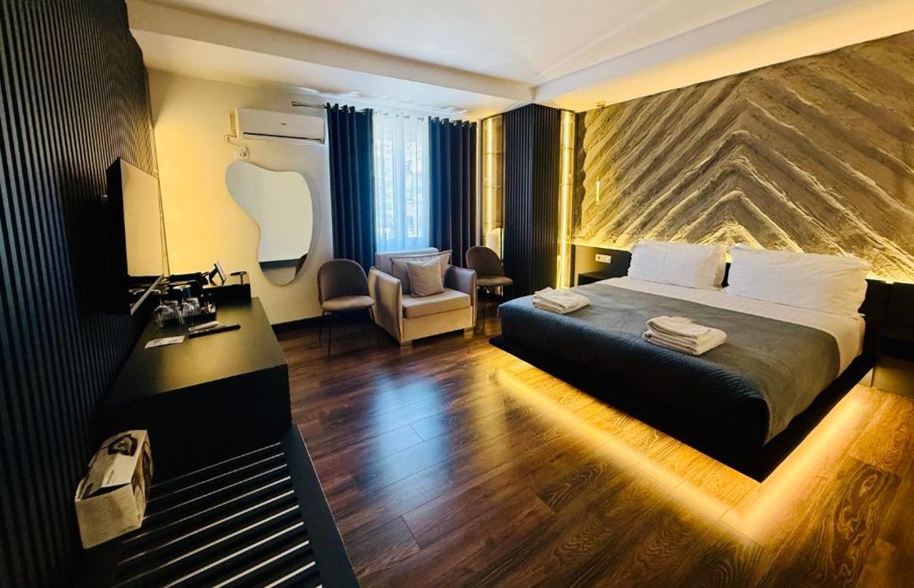 Tirana Central Rooms