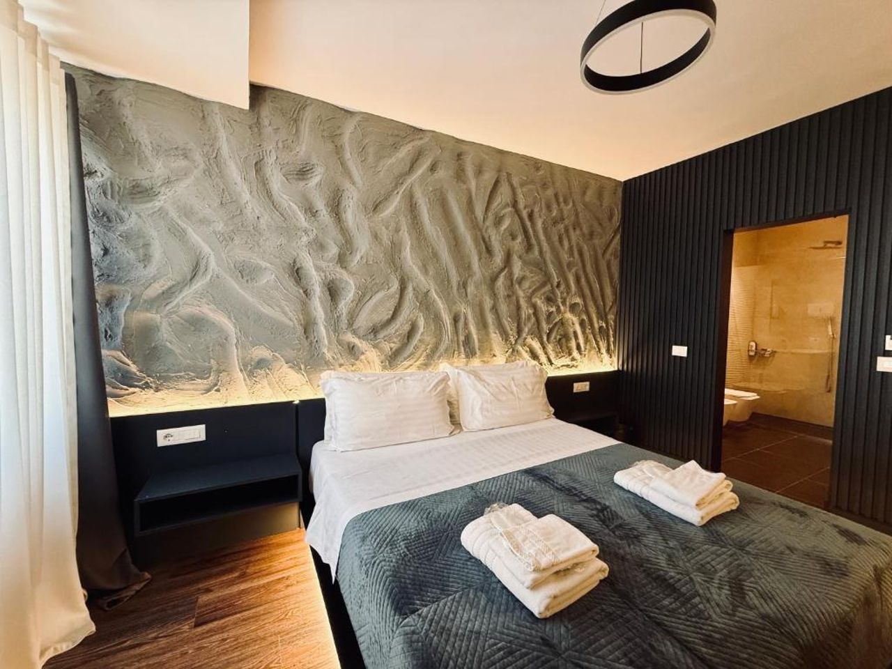 Tirana Central Rooms
