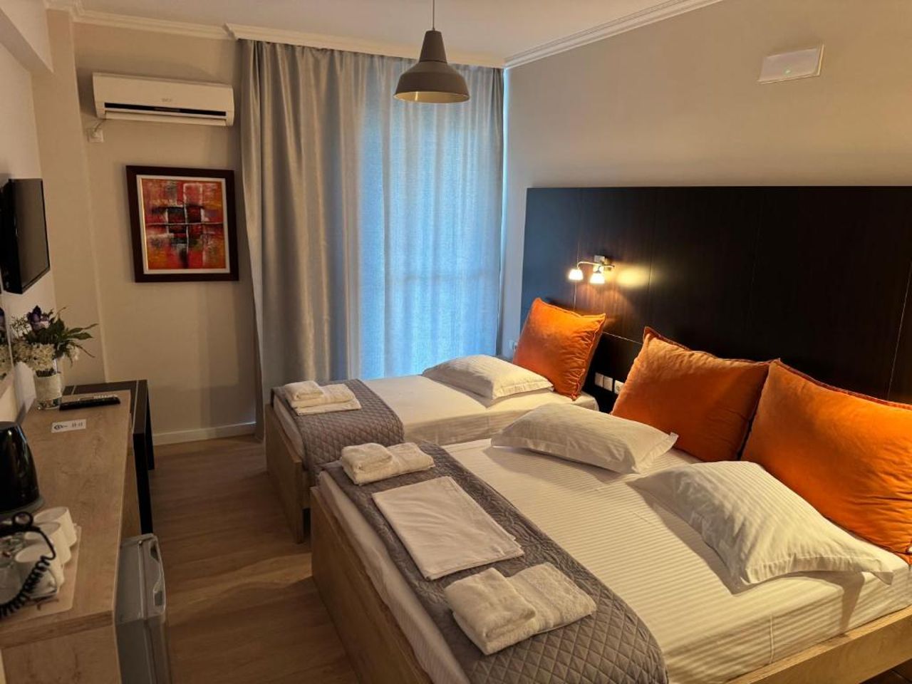 George Hotel Rooms&Suites