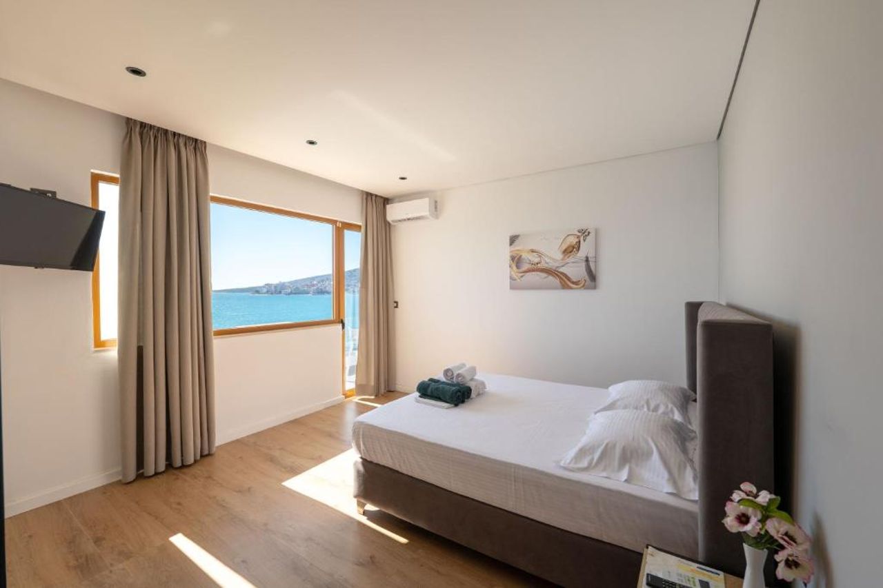 Blue Bay Hotel