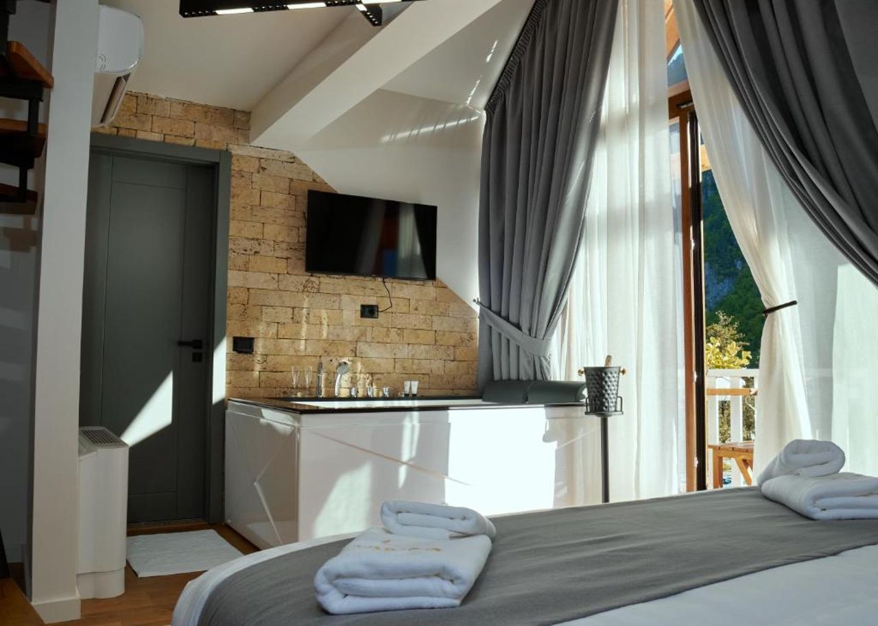 Gurra Family' Guesthouse