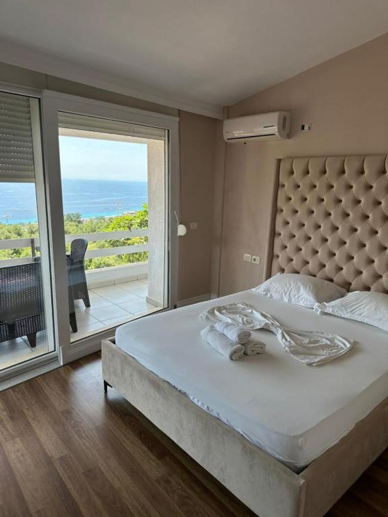 Olives Residence