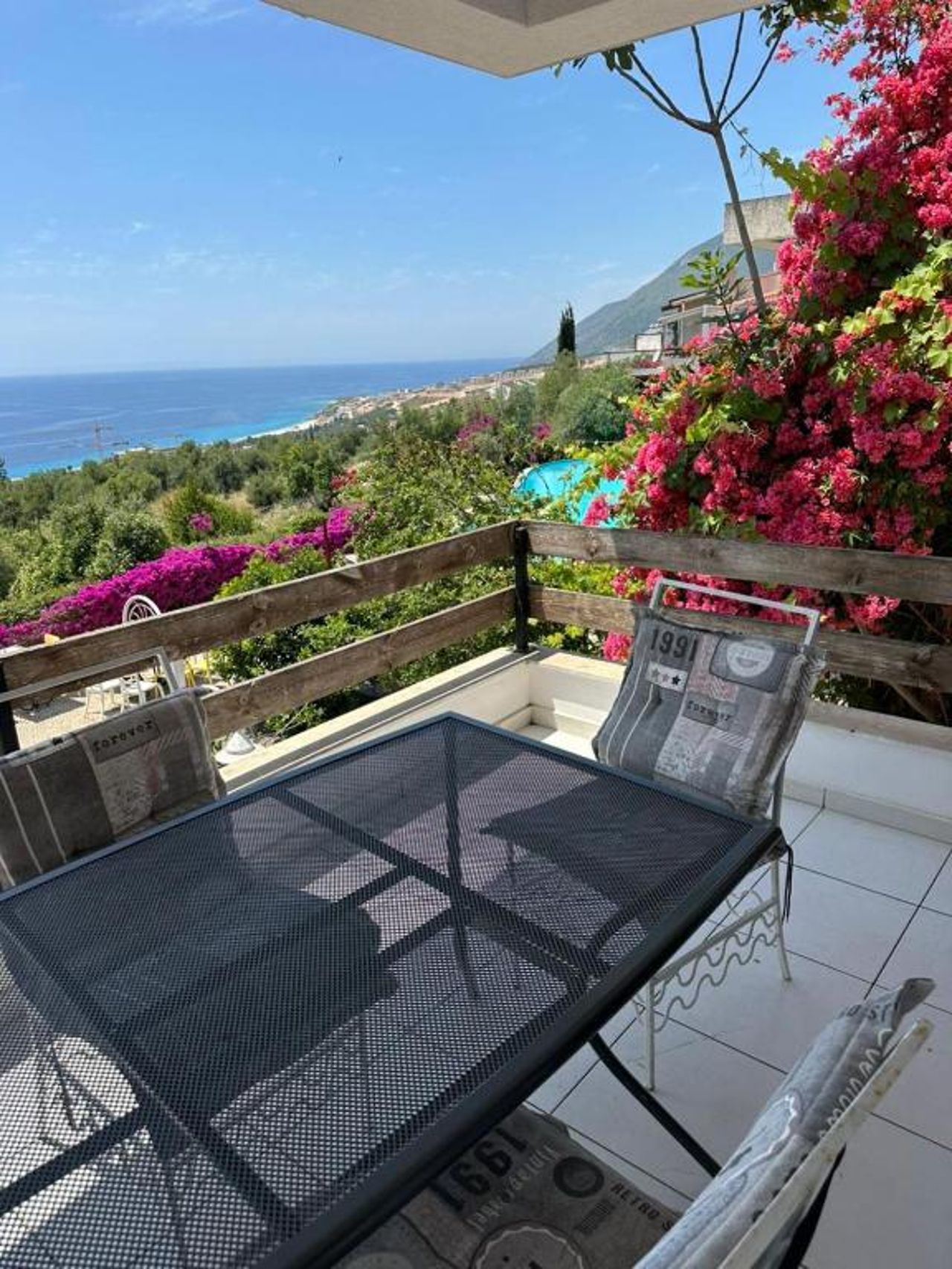 Olives Residence
