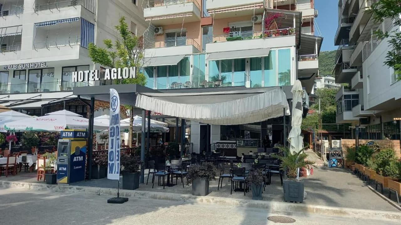 Hotel Aglon