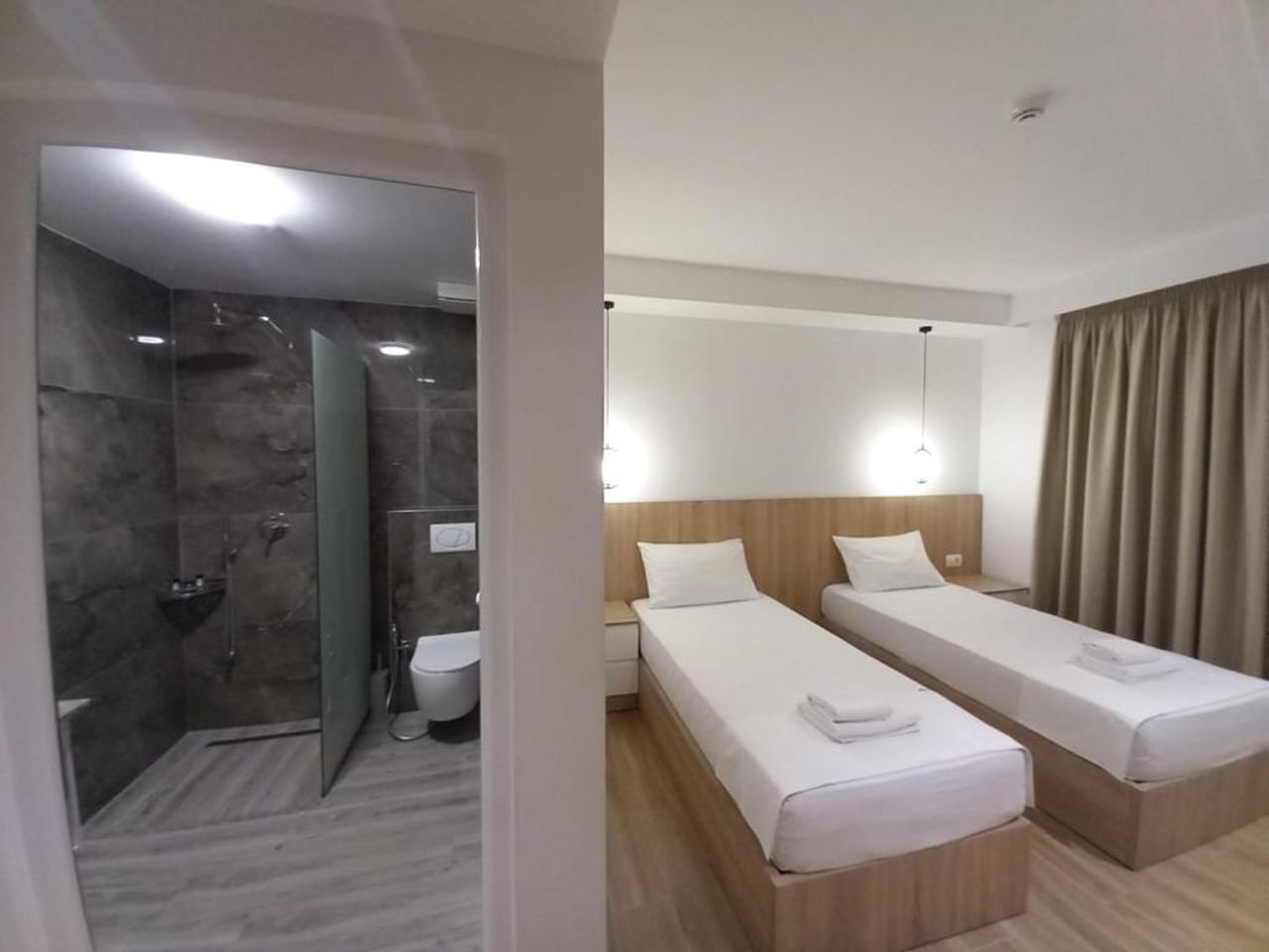 Hotel Ksamili