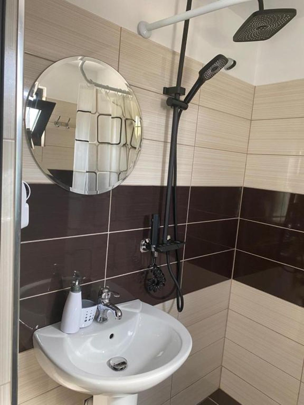 Vila F&M ksamil