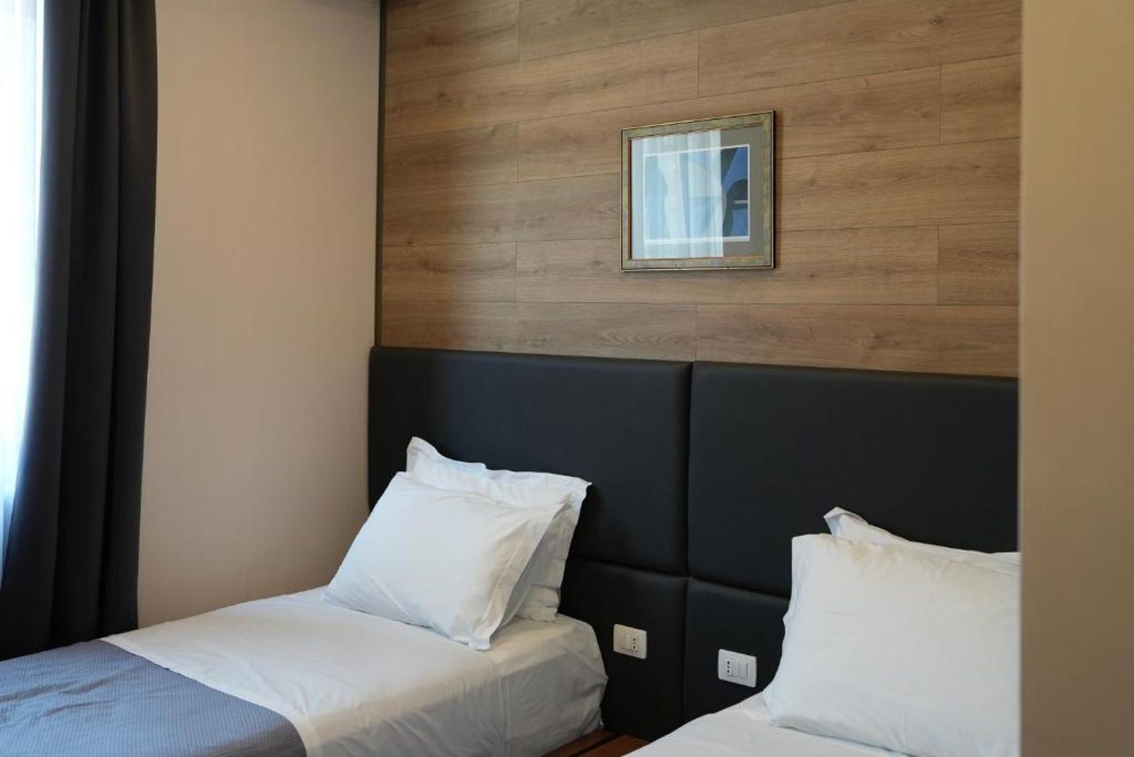 BluePoint Hotel