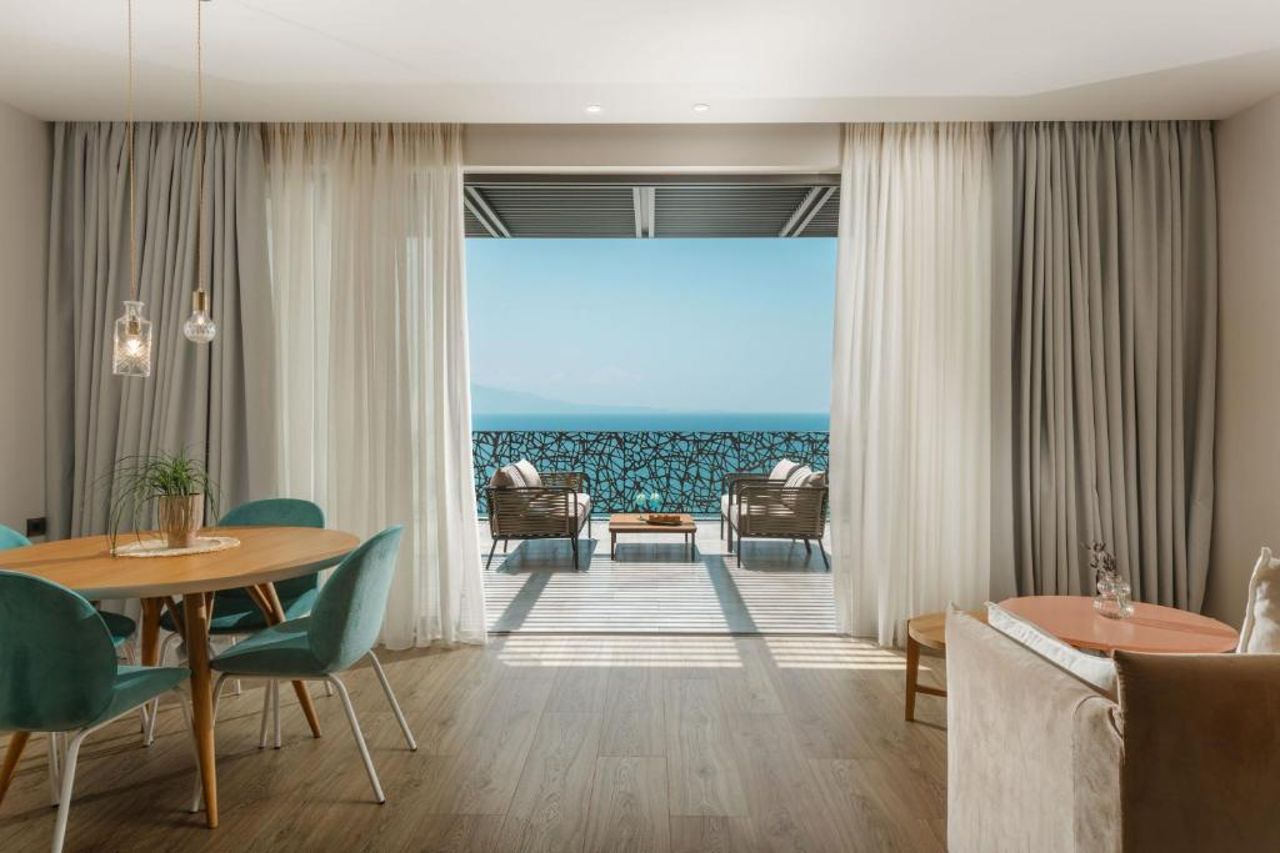 Glow Boutique Hotel & Suites