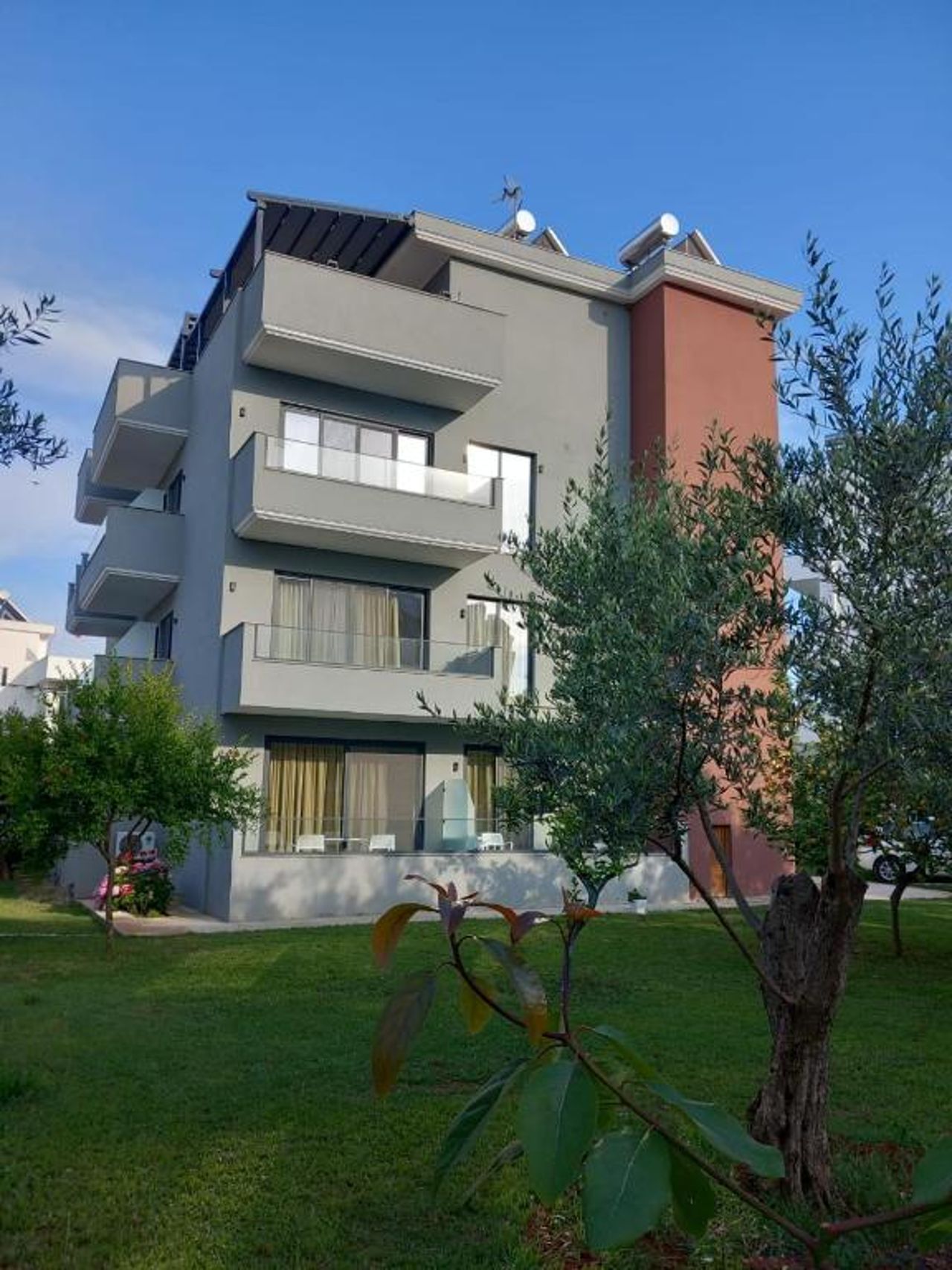 Hotel Ksamili