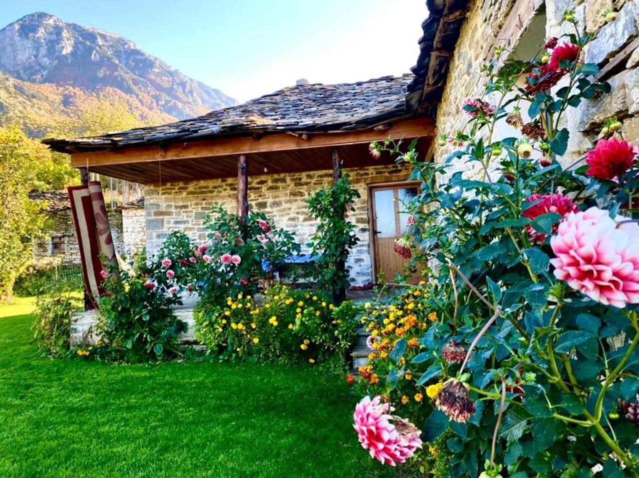 Guest House Qafe Dardha - Tomorr National Park