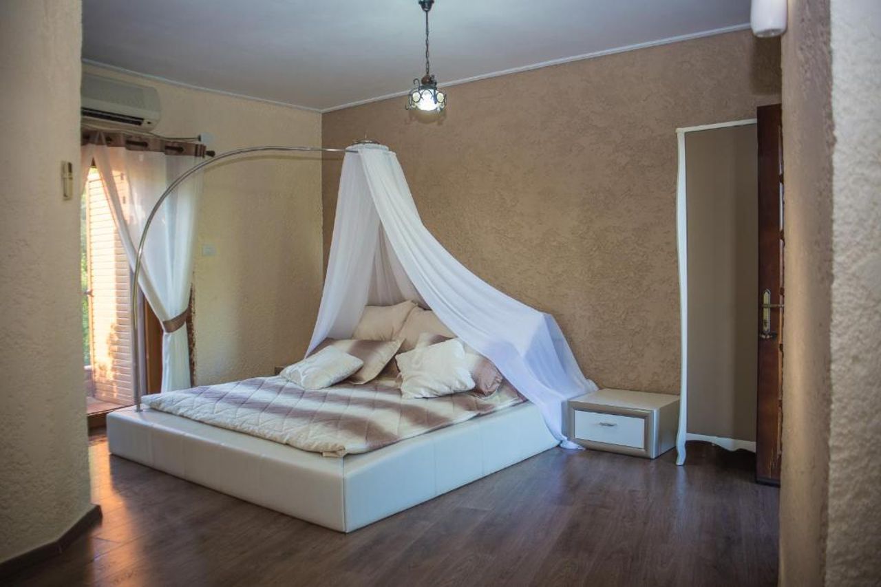 Hotel Livia