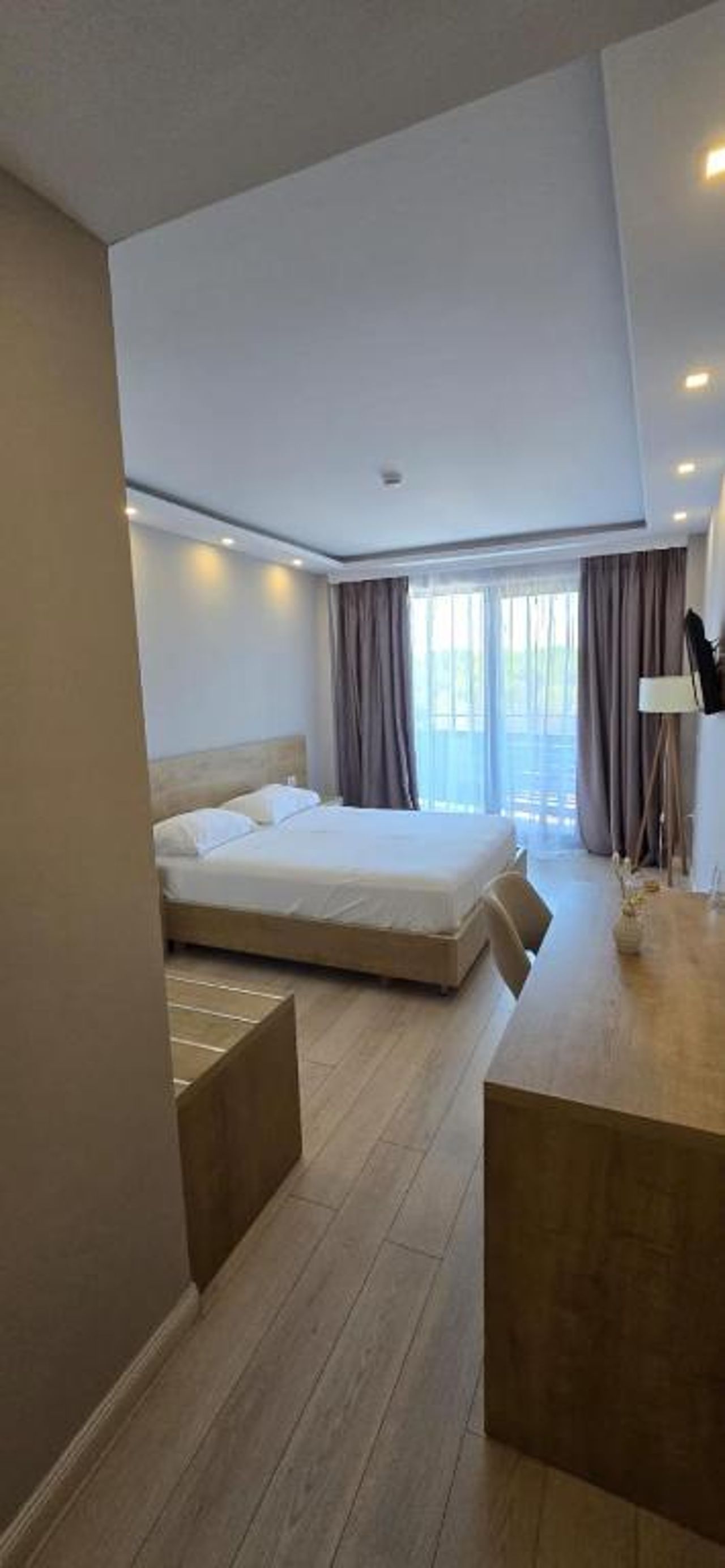 Amber Hotel Albania