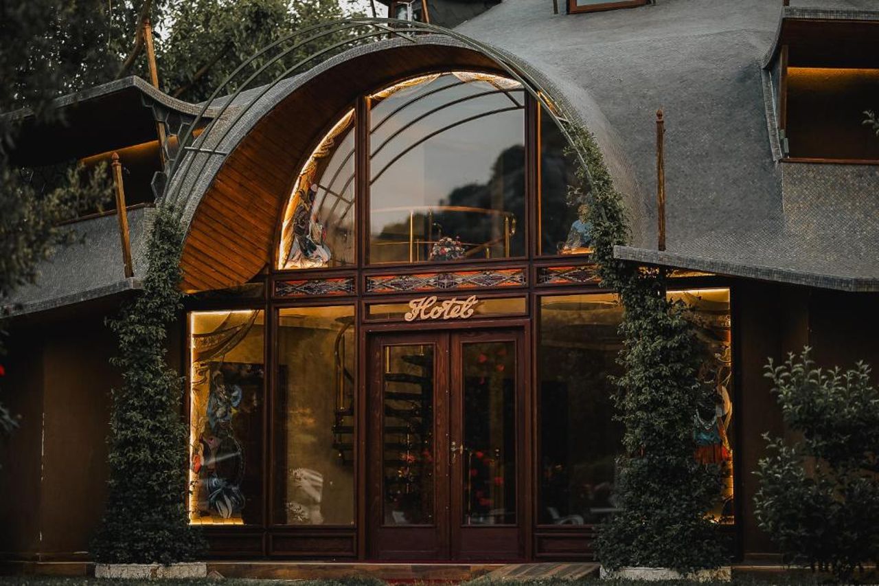 Hotel Legjenda
