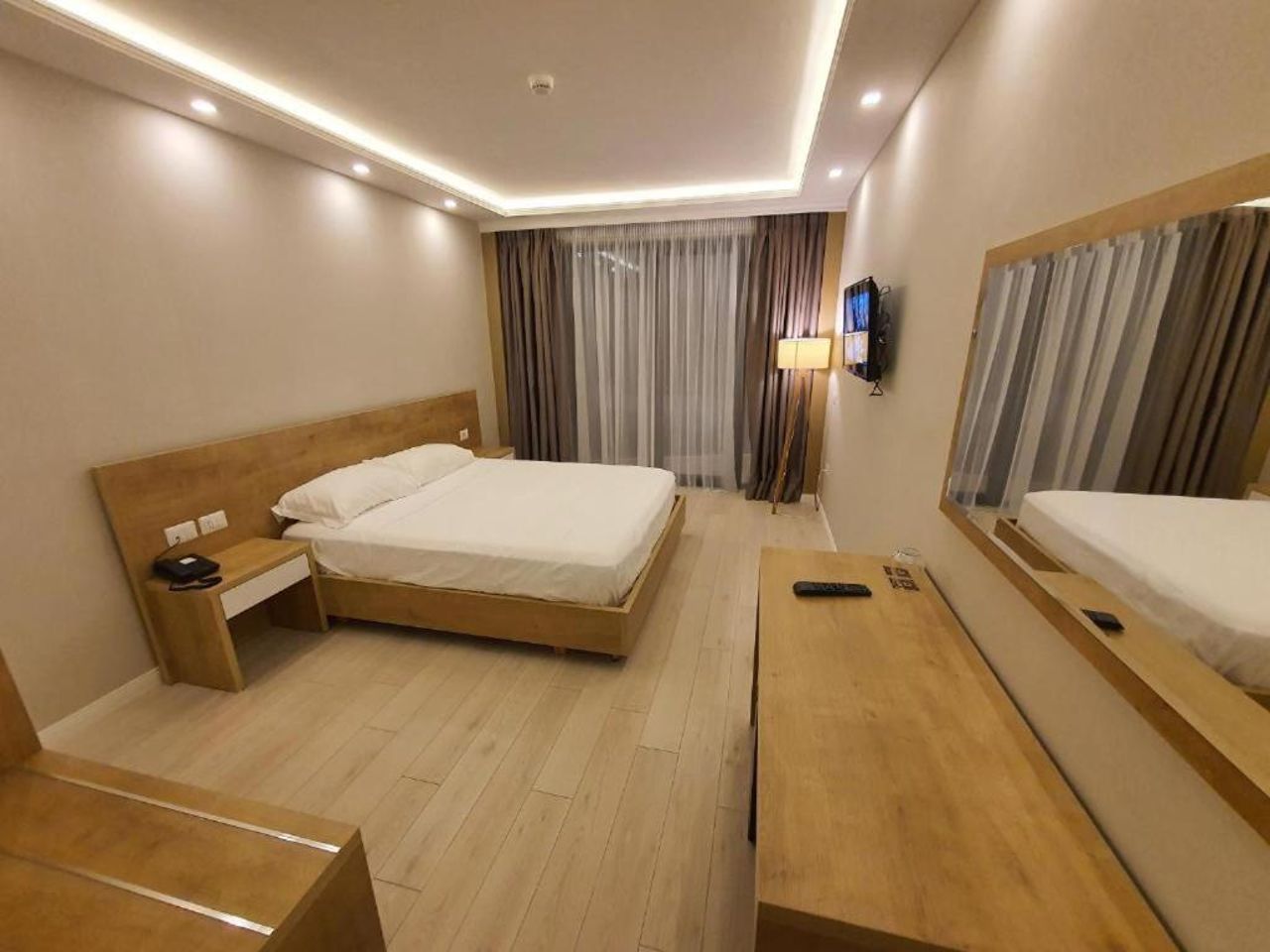 Amber Hotel Albania