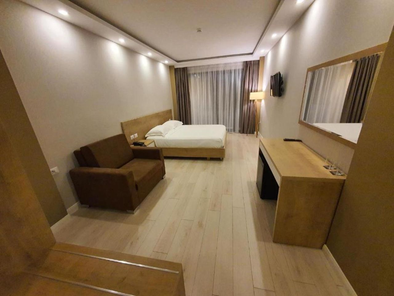 Amber Hotel Albania