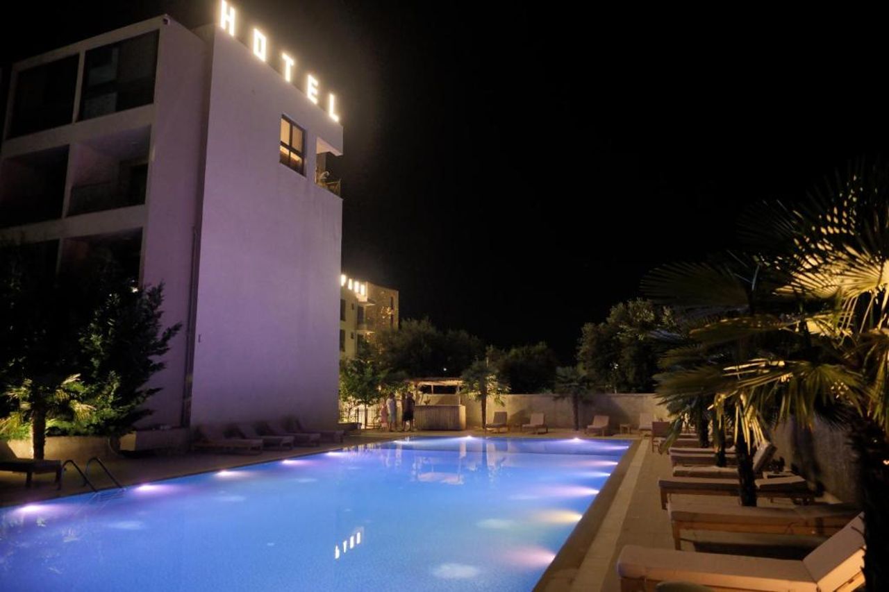 Hotel Qeparo