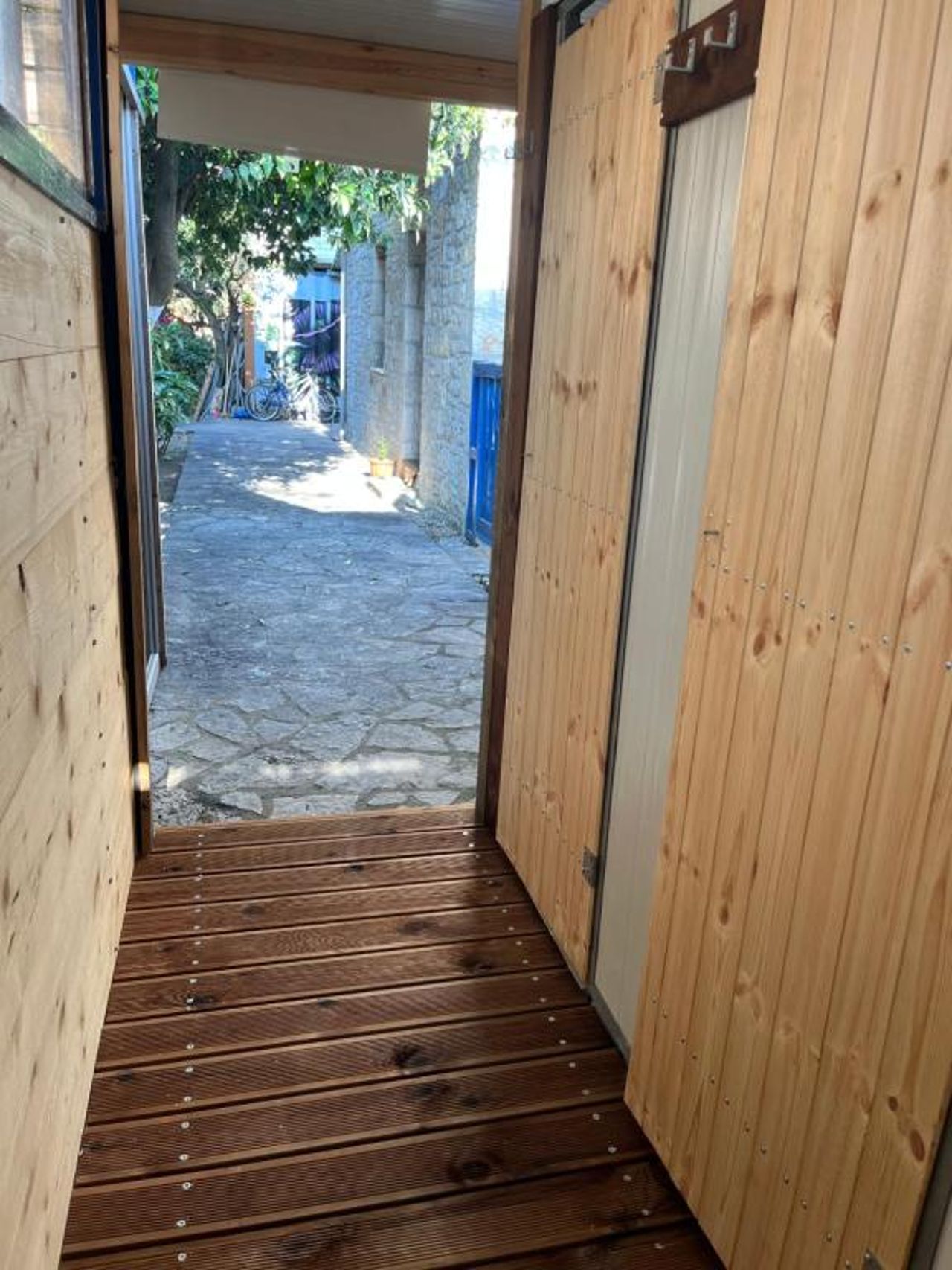 Himara Hostel