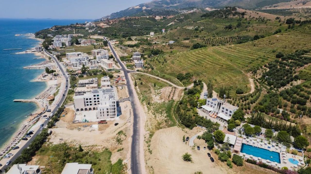 Edva Resort