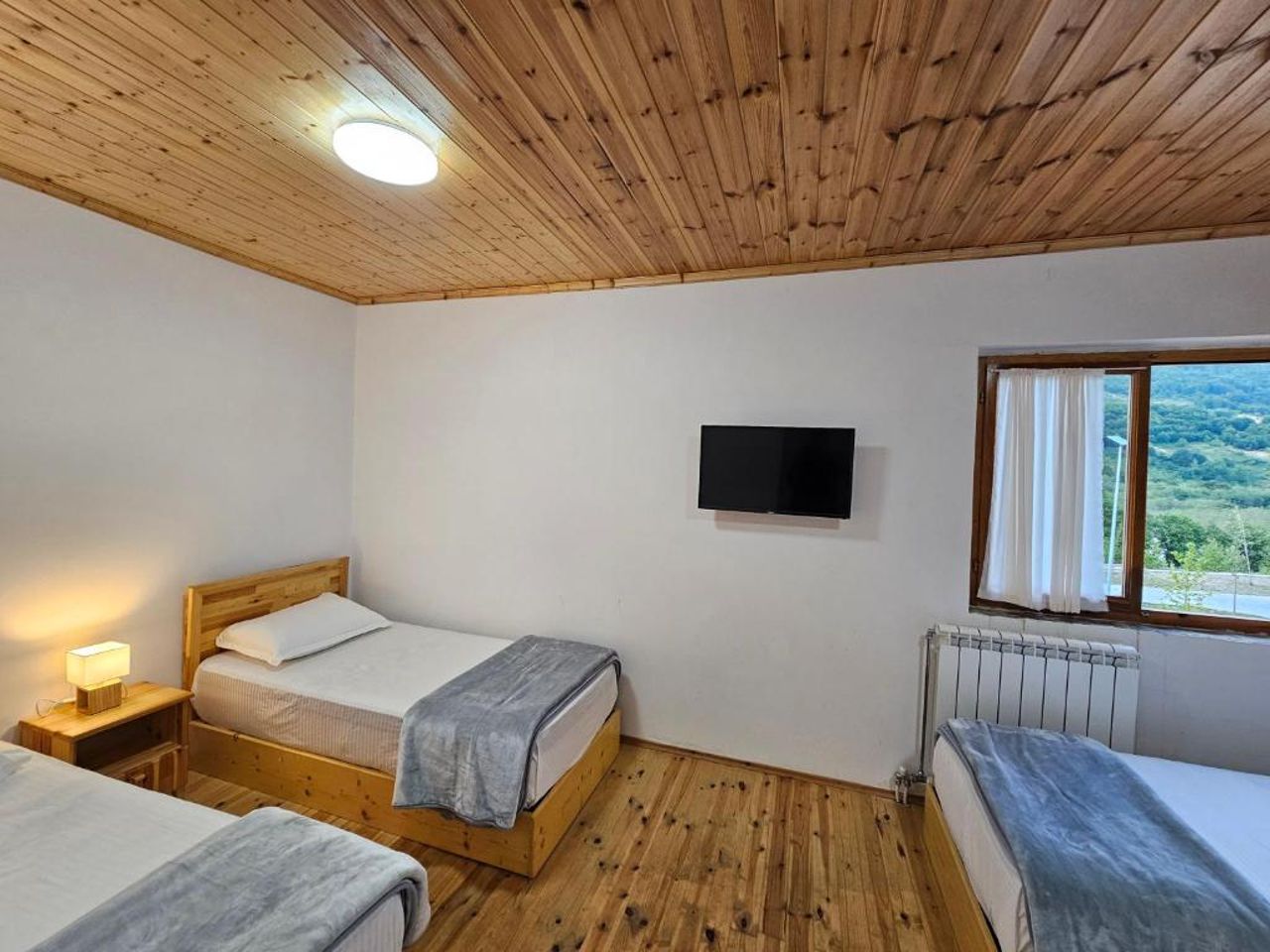 Mik Hotel Vermoshi