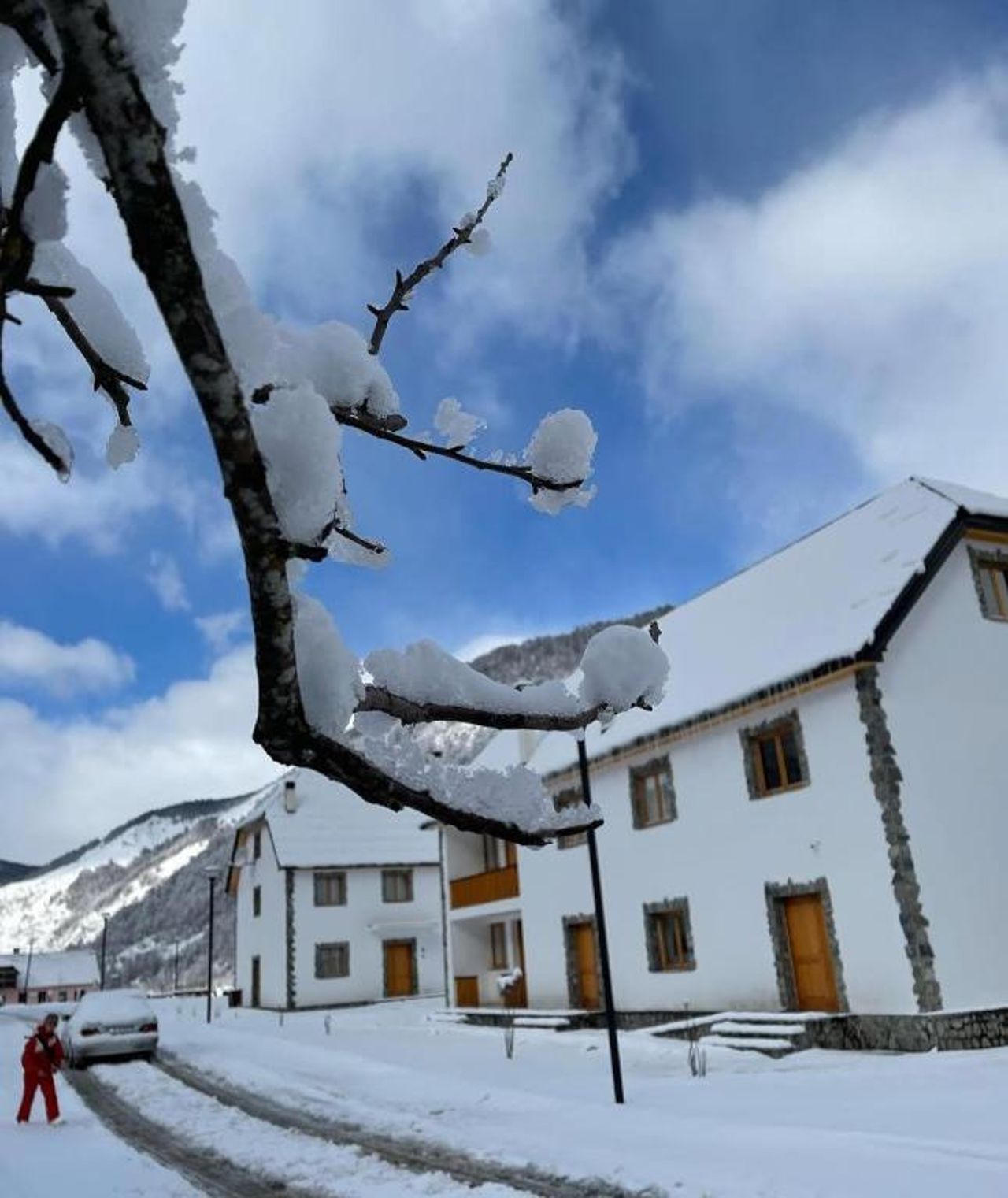 Mik Hotel Vermoshi
