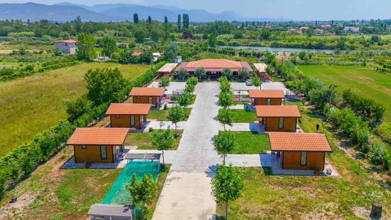 Natyra e Ishullit - Resort