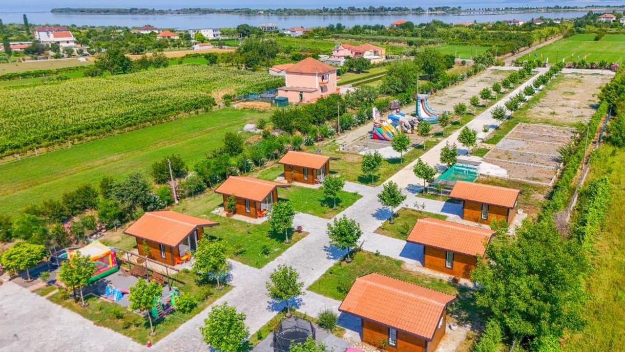 Natyra e Ishullit - Resort