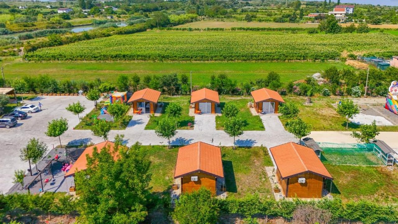 Natyra e Ishullit - Resort