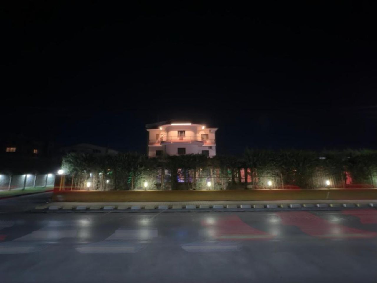 Drini Hotel