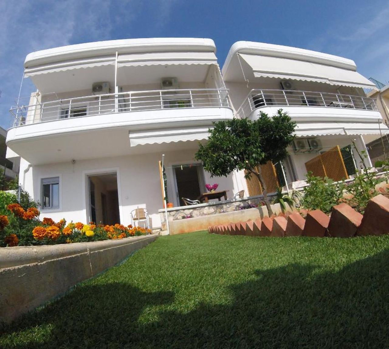 Riviera Rooms