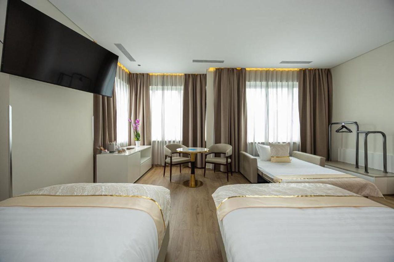 Sky Hotel Tirana