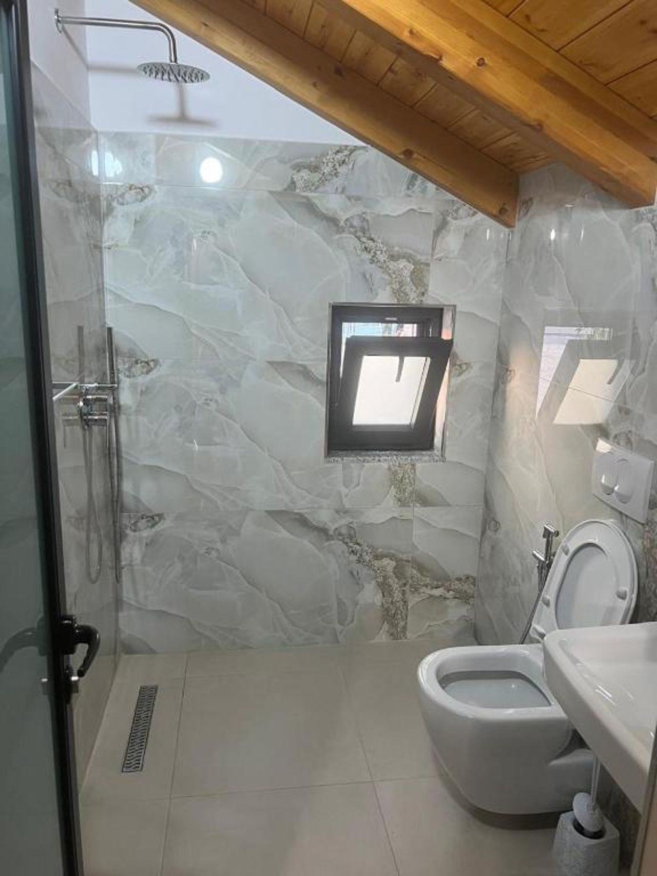 Guest house Andersoni Dhoma plazhi Andersoni