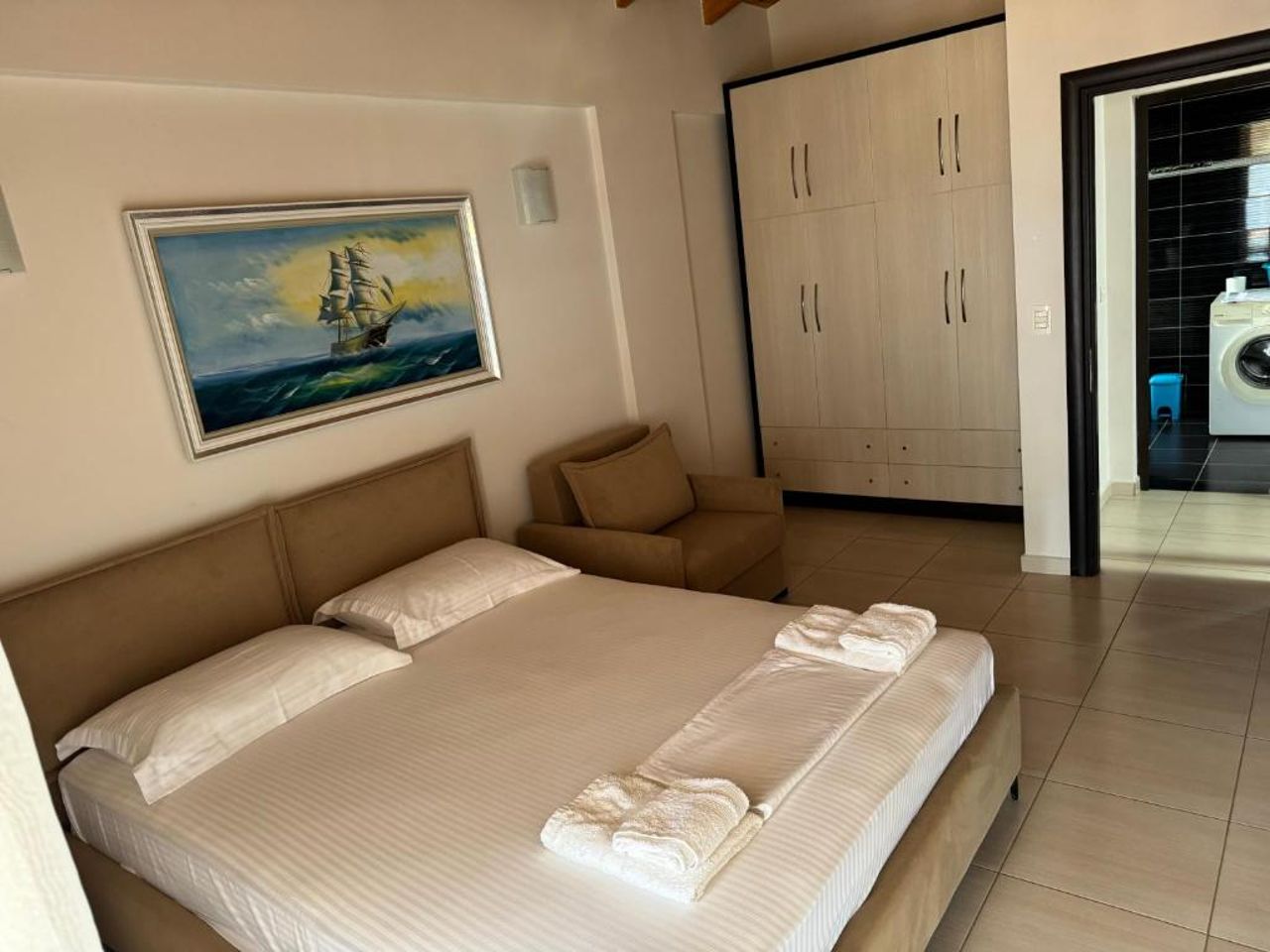 George Hotel Rooms&Suites