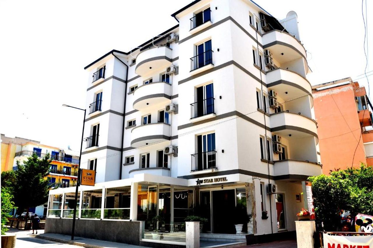 Star Holiday Apartments