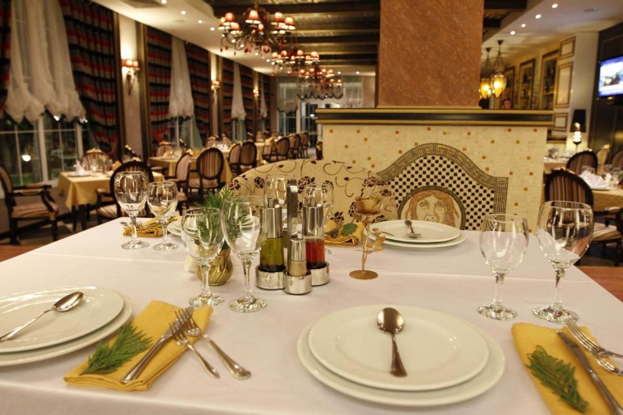 Bel Conti Hotel