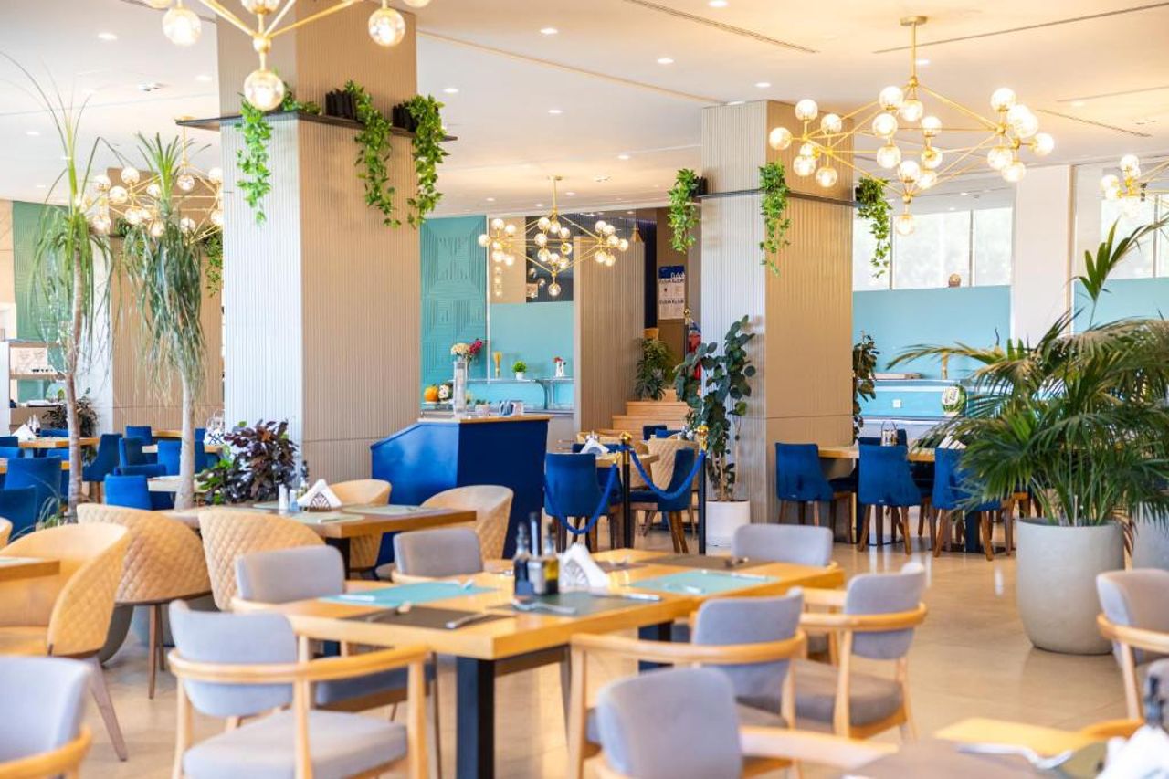 AMR Hotel - Durres