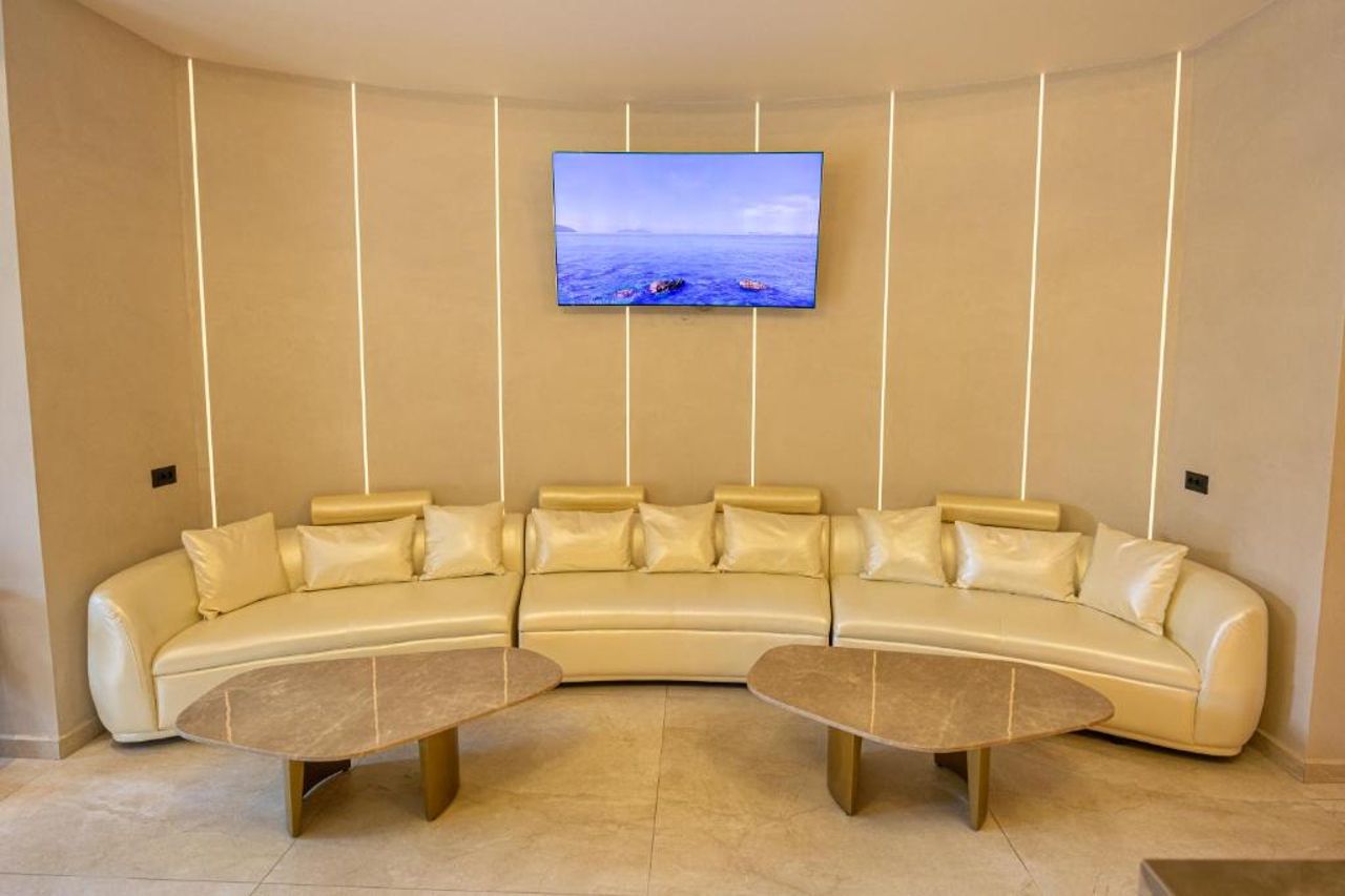Sky Hotel Tirana