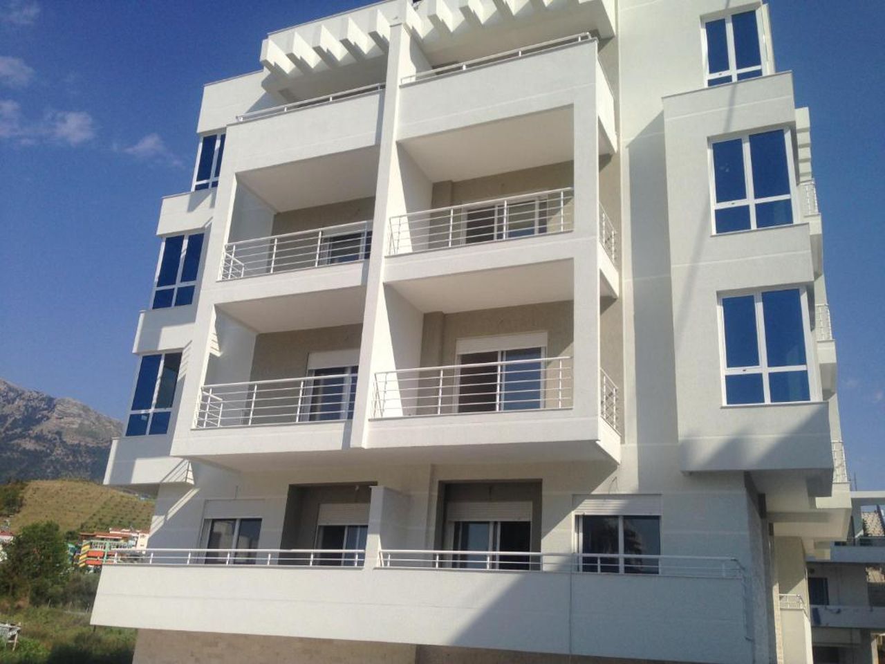 Radhima Beach Apartment-Tirana Resort