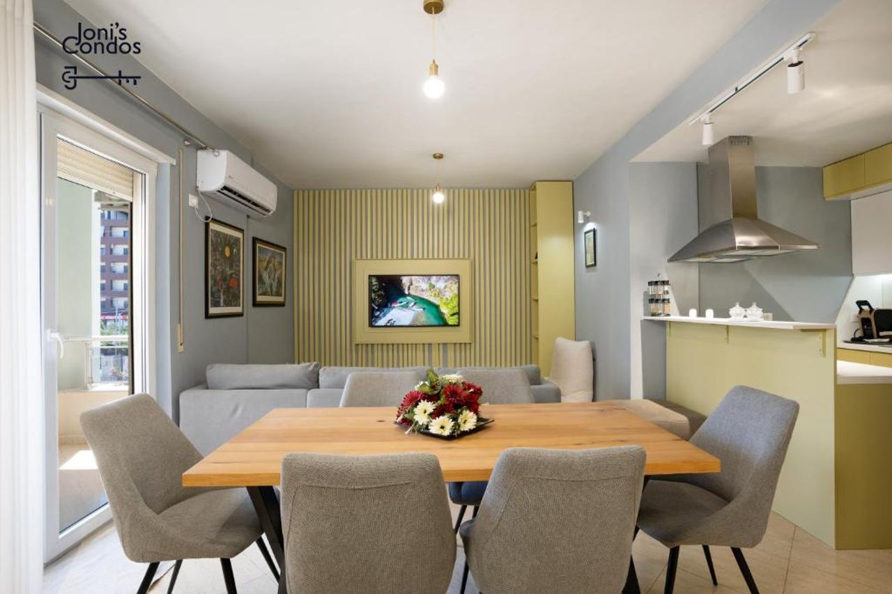 Joni's Condo at Mali i Robit