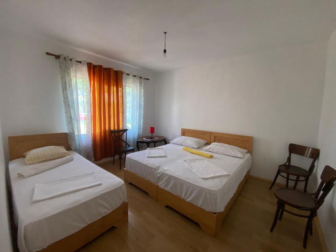 Roza's Guest House Camping Shkoder
