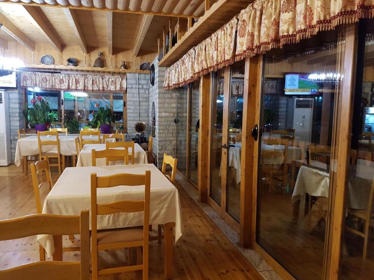 Hotel Shpija e Gjyshit