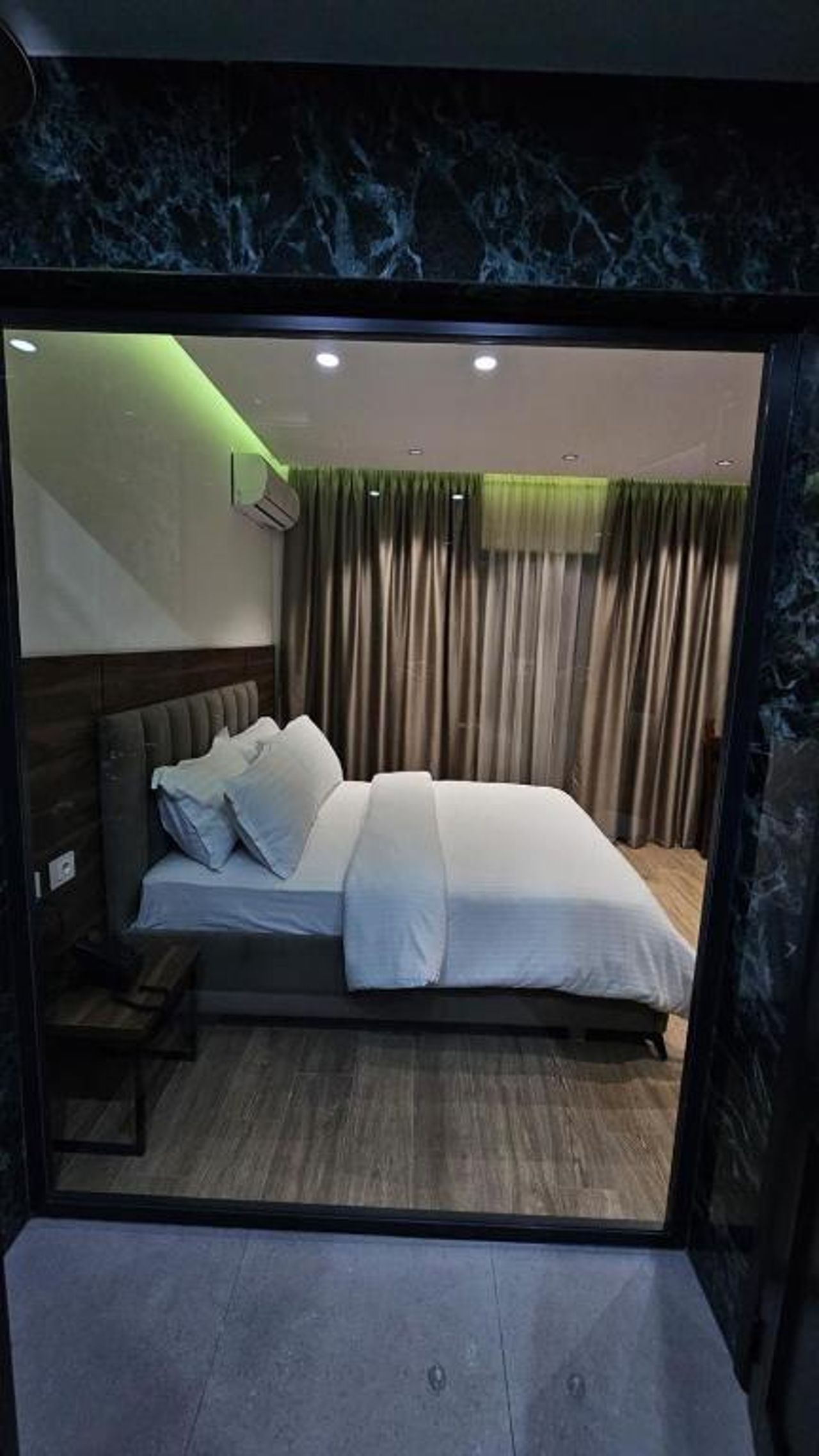 Hotel Agron