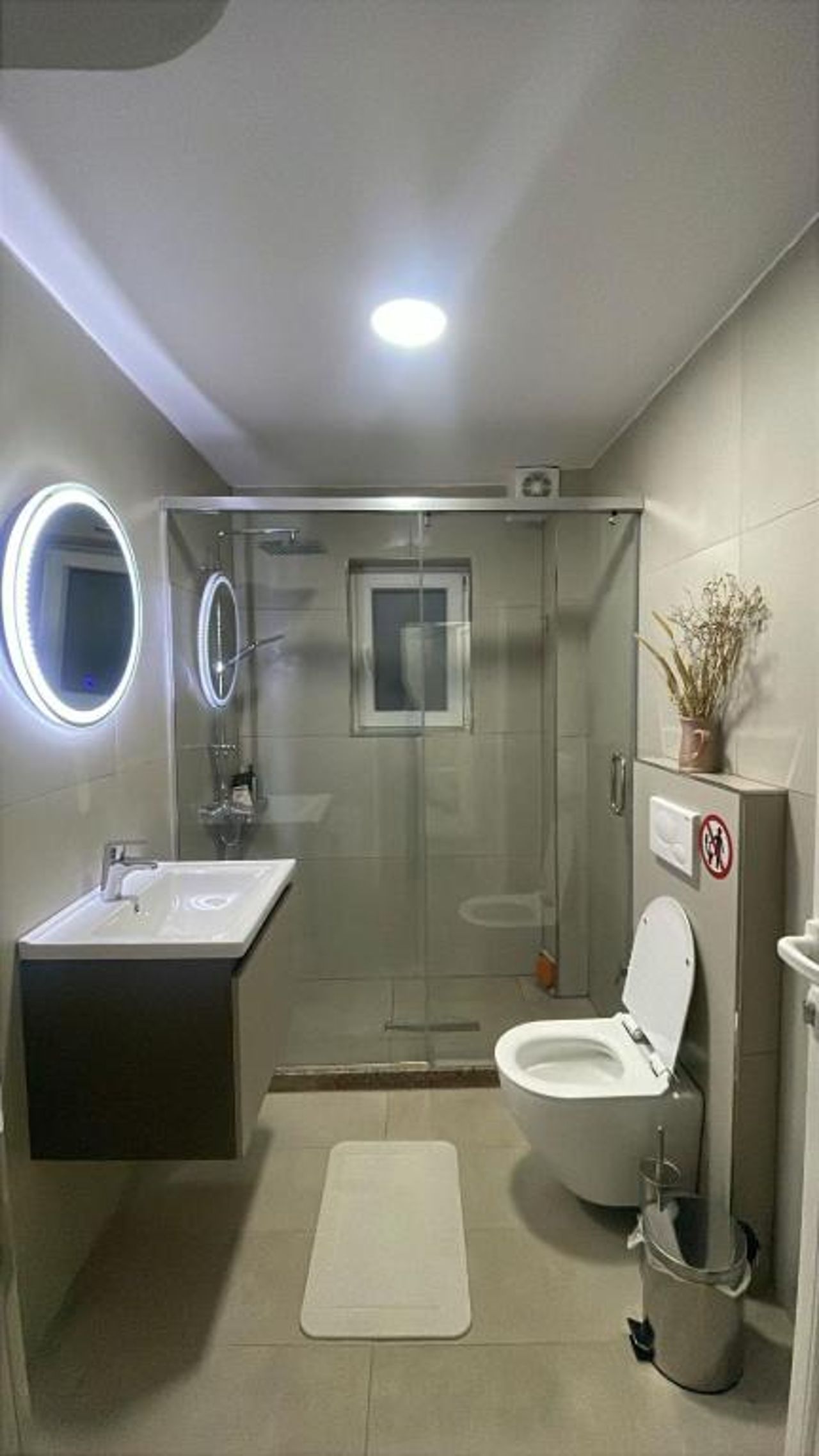 Panoramic View House