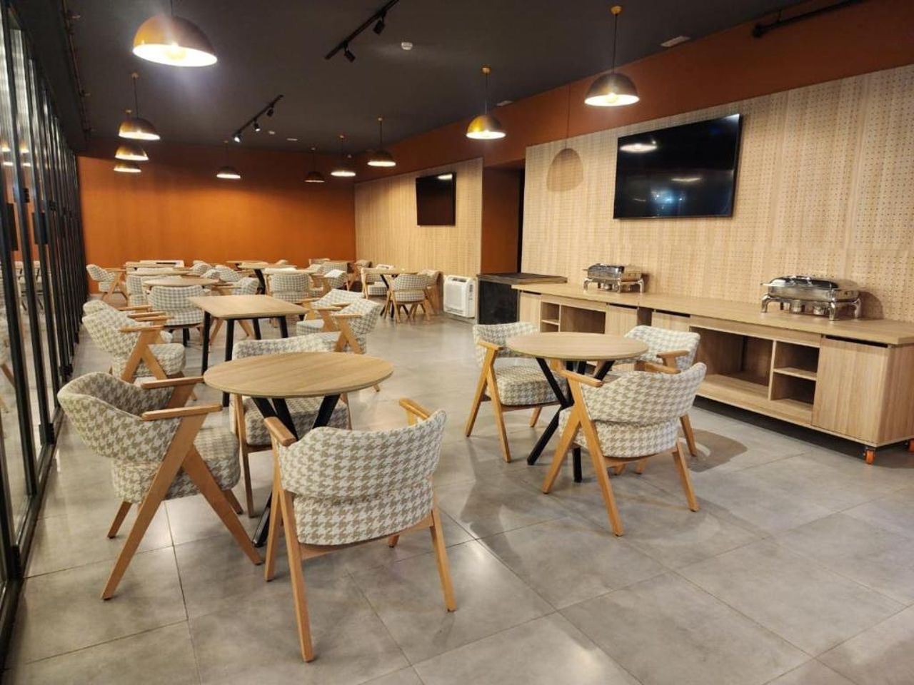 MIK Hotel Korça